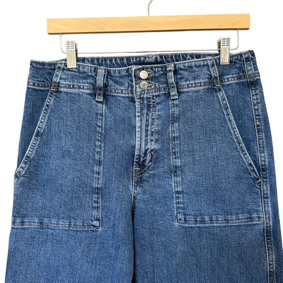 GAP Denim Women's High Rise Wide Leg Crop Mid-Wash Jeans Size 12/31R - Picture 3 of 5